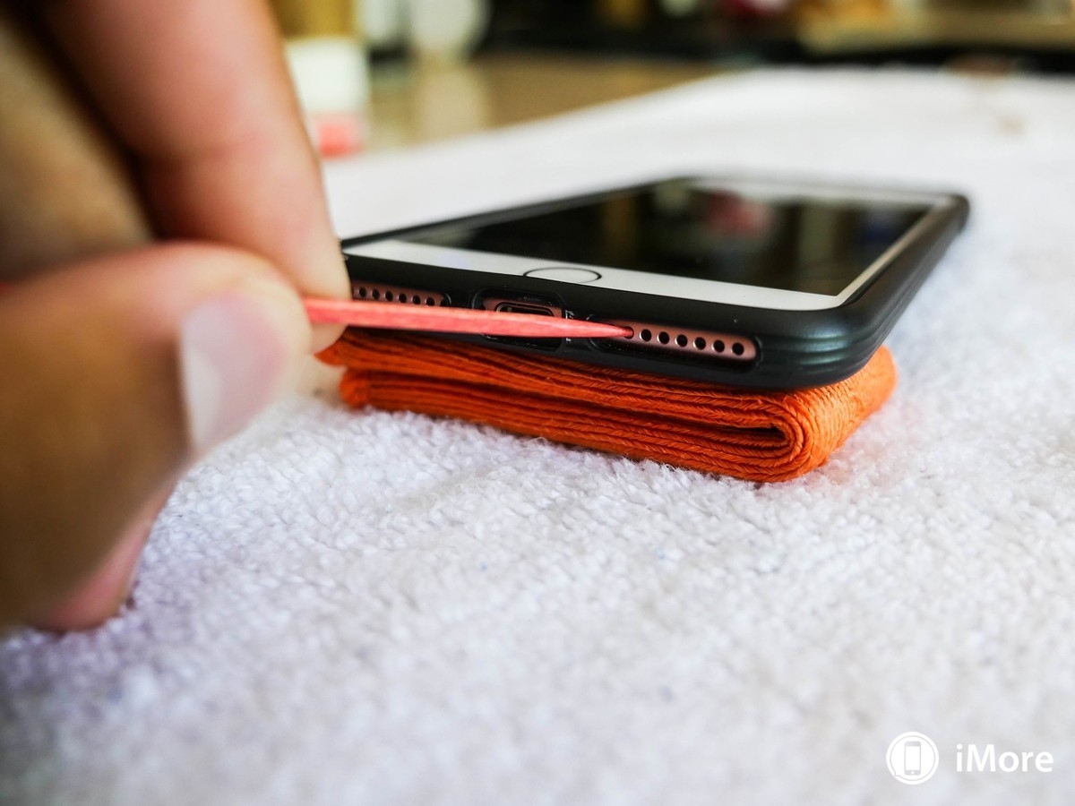 Dùng iPhone bao lâu nay, nhưng bạn có bao giờ vệ sinh máy? 3