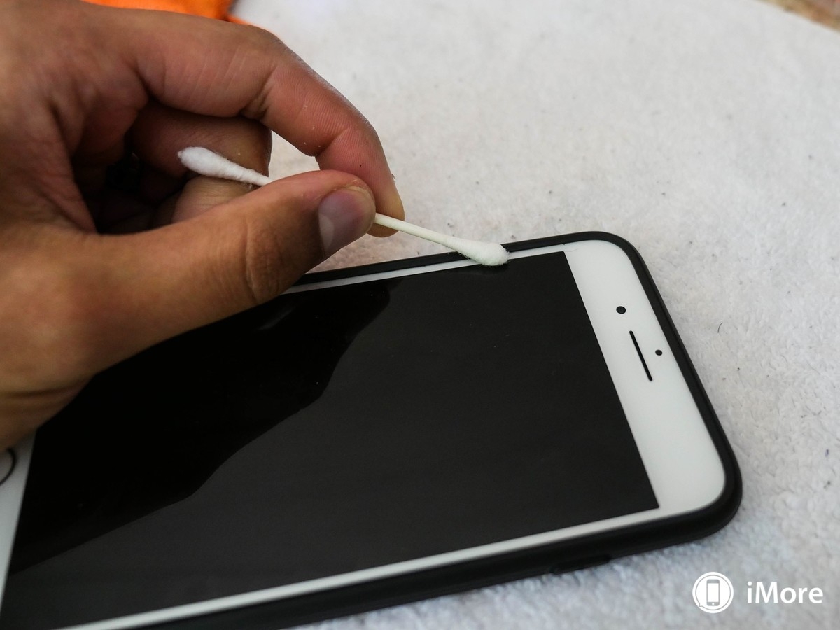 Dùng iPhone bao lâu nay, nhưng bạn có bao giờ vệ sinh máy? 7