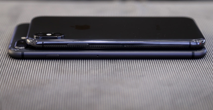 iPhone X so dáng với iPhone 8: máy nào đẹp hơn? 2