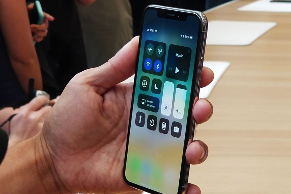 Sốc: Giá iPhone X xách tay về Việt Nam có thể chạm ngưỡng 100 triệu đồng 2