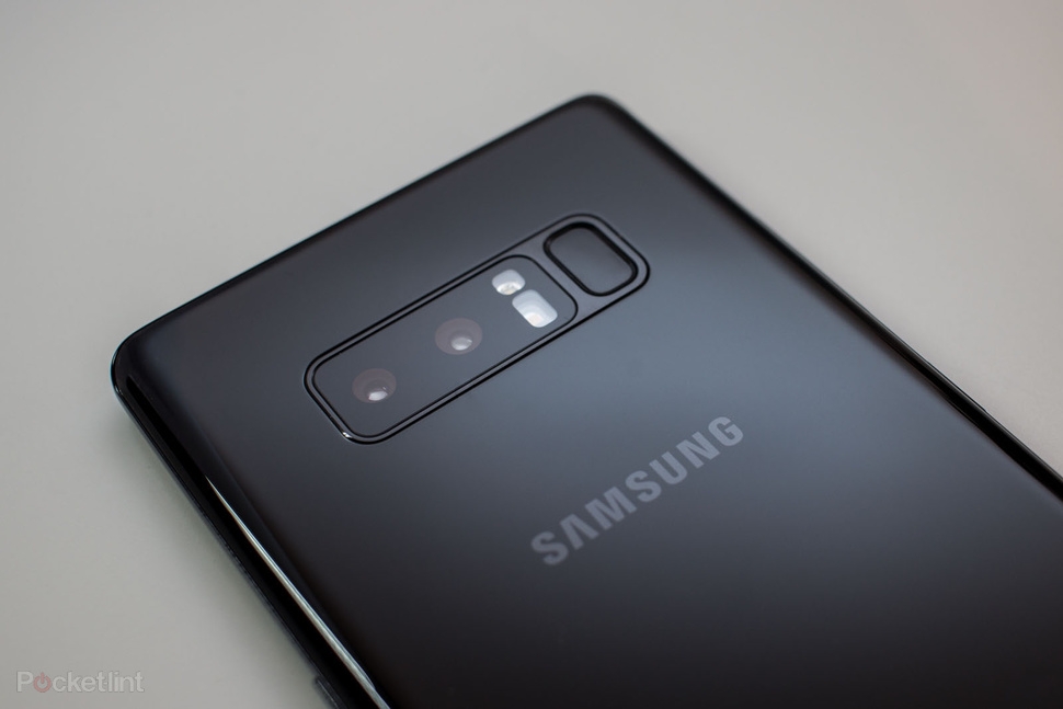 Nếu iPhone X không xuất hiện, liệu iPhone 8 Plus có phải đối thủ của Galaxy Note 8? 33