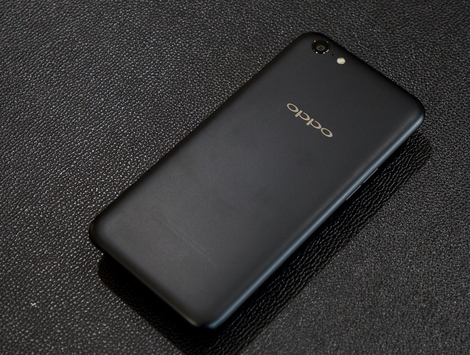 10 smartphone bán chạy nhất Việt Nam cuối năm 2017 2