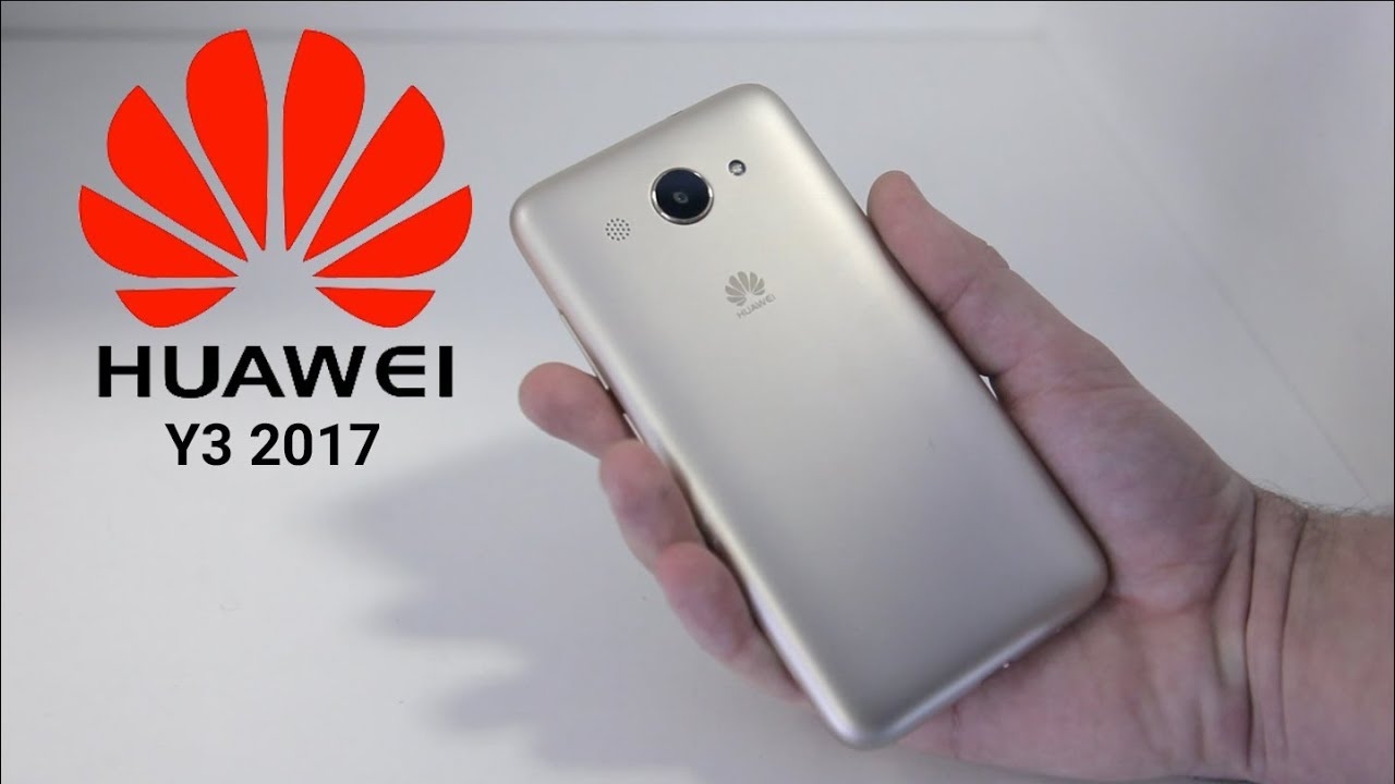 5 smartphone bền bỉ, ổn định rất hợp để dành tặng cha mẹ dịp lễ tết 2