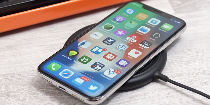 Có tới 1/3 linh kiện trong iPhone X do các công ty Nhật sản xuất 9