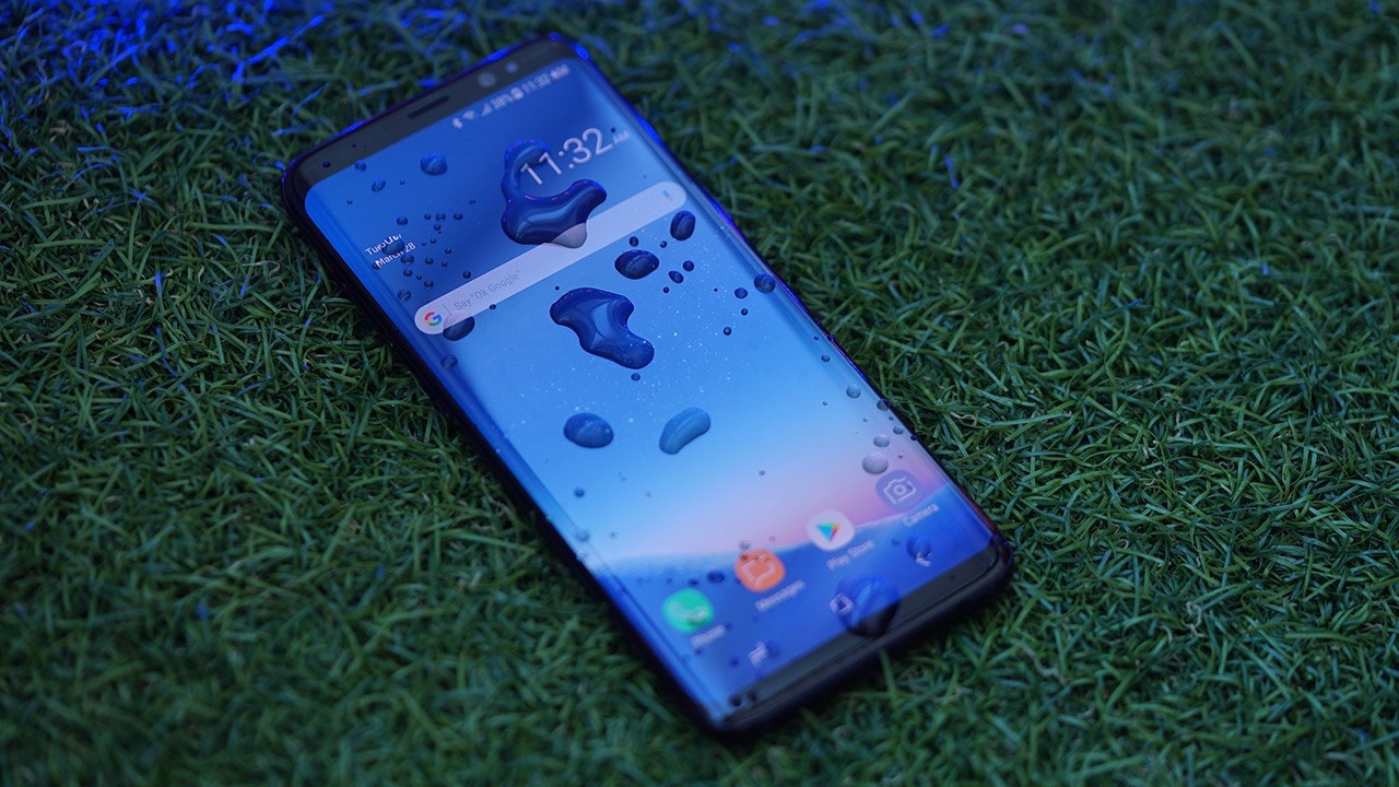 5 smartphone chống nước tốt nhất thị trường hiện nay 56