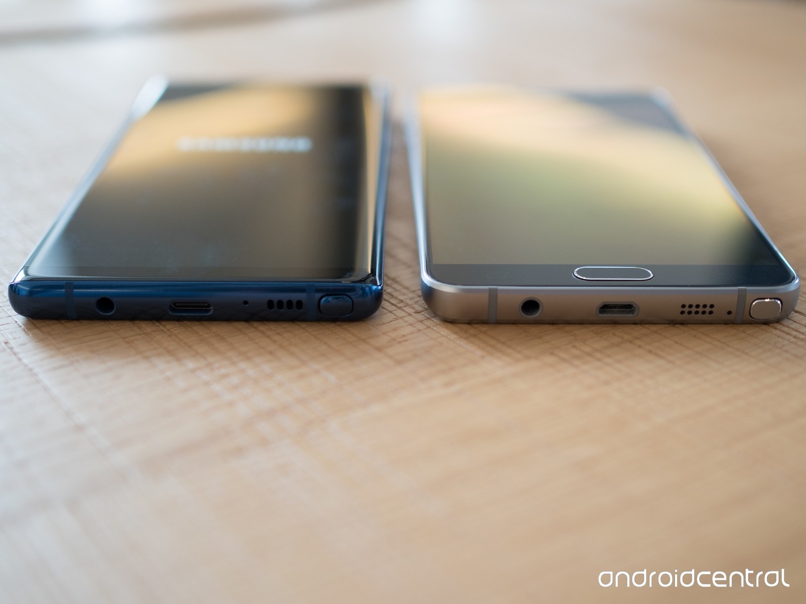 So sánh Galaxy Note 8 với Galaxy Note 5: sau 2 năm, Samsung đã làm được gì? 2