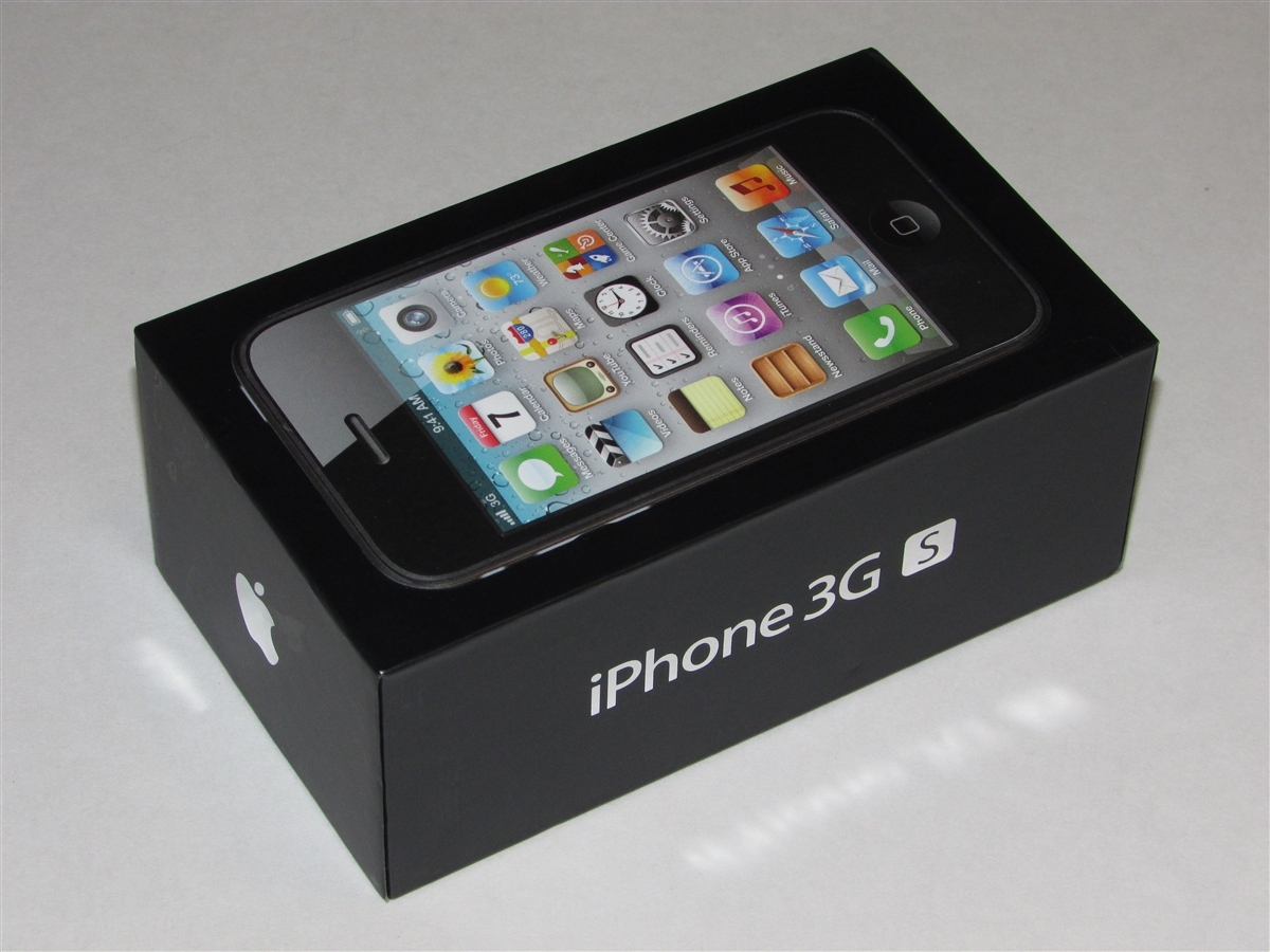 Sự thay đổi về giá của iPhone trong 10 năm qua 23598