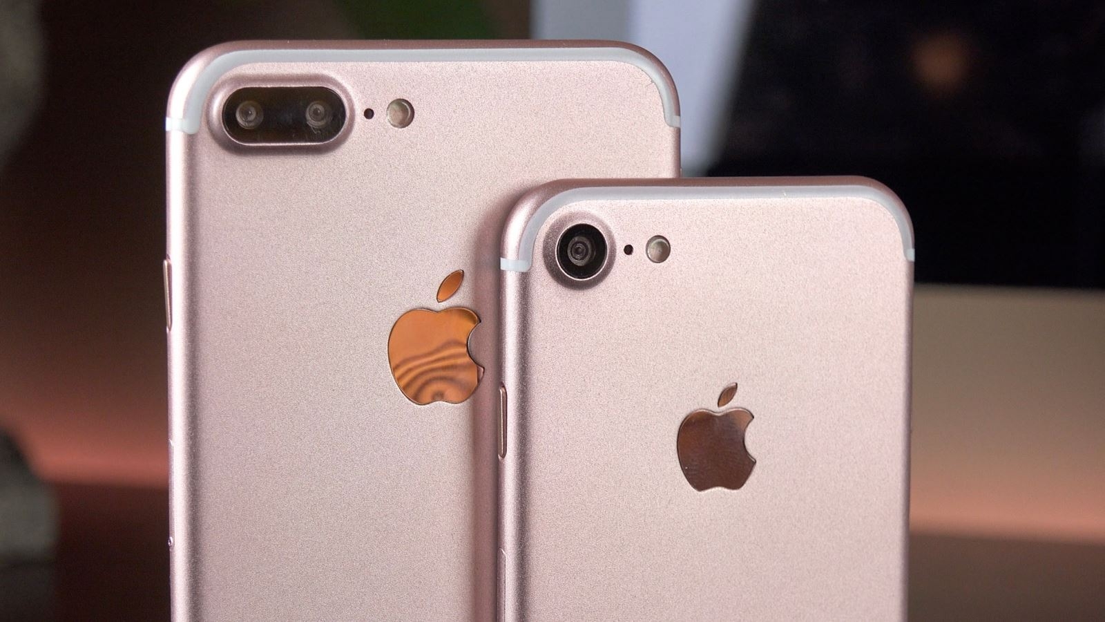 Sự thay đổi về giá của iPhone trong 10 năm qua 4