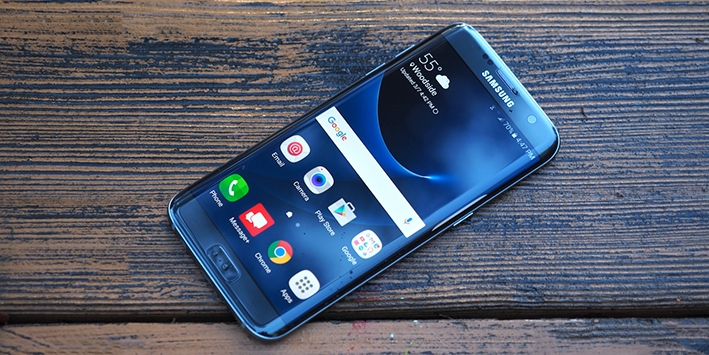 Đây chính là chiếc smartphone vừa đoạt giải màn hình của năm 3