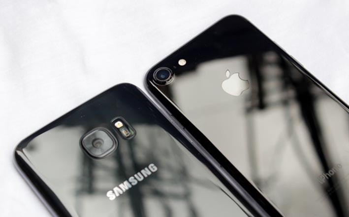 iPhone 7 Jet Black khoe sắc cùng Galaxy S7 edge đen, máy nào đẹp hơn? 3
