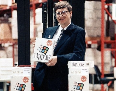 Apple: 40 năm từ con số không lên đỉnh cao thế giới 23