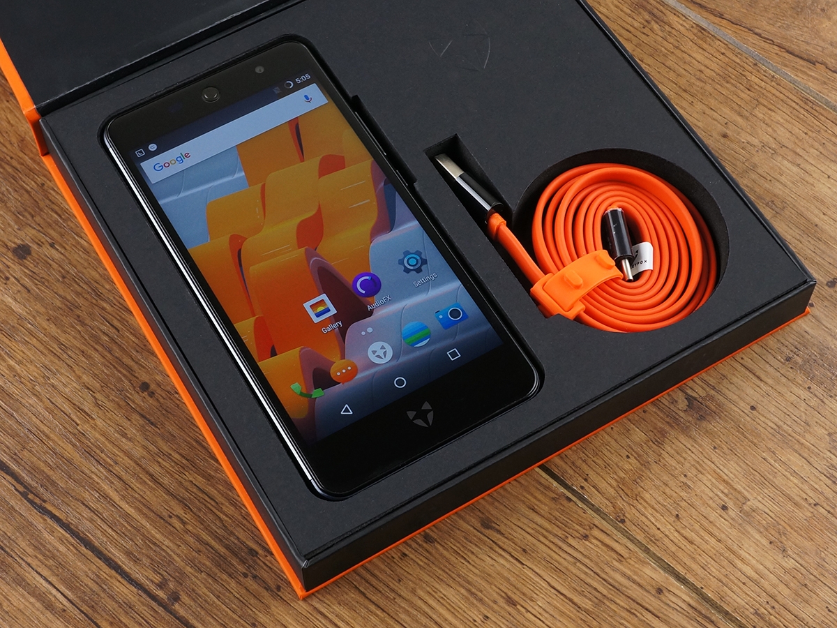 4 smartphone hết sức xuất sắc nhưng ít người biết tới 2