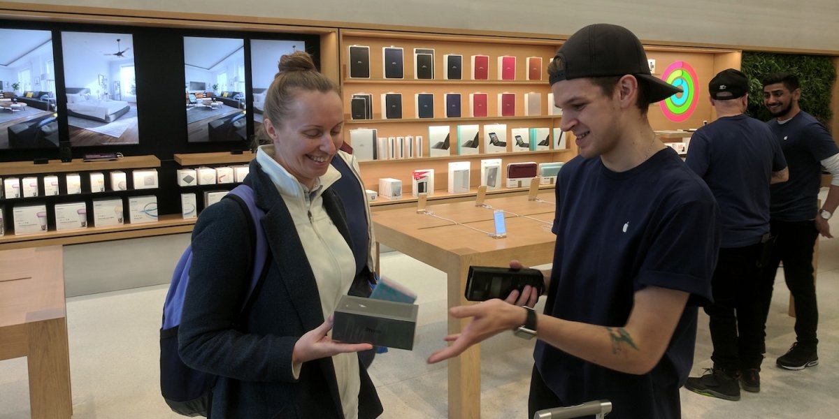 Tại sao bạn nên mua iPhone 8 thay vì iPhone X 24