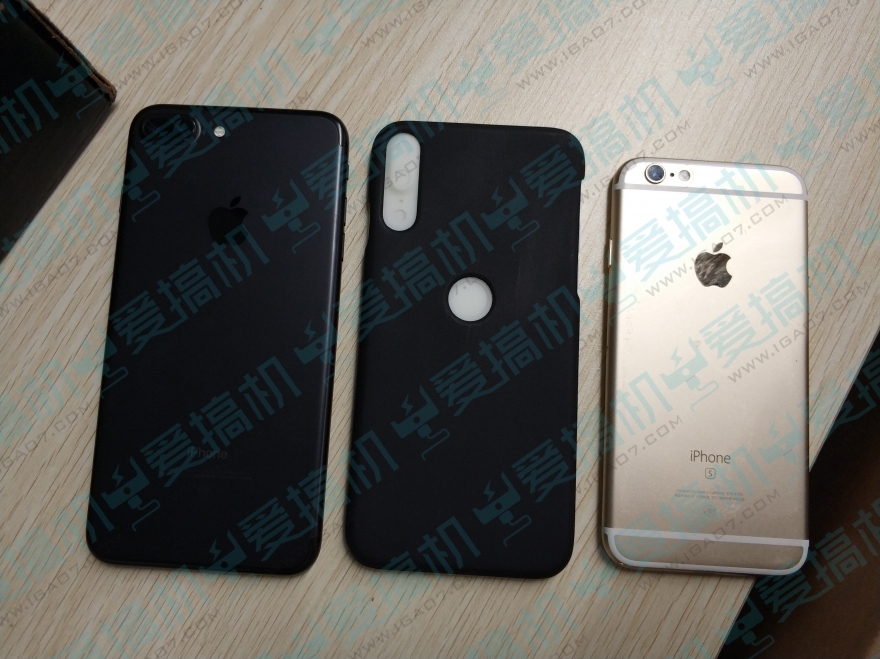 Ảnh thực tế mặt lưng iPhone 8: camera kép đặt dọc, cảm biến vân tay phía sau 1