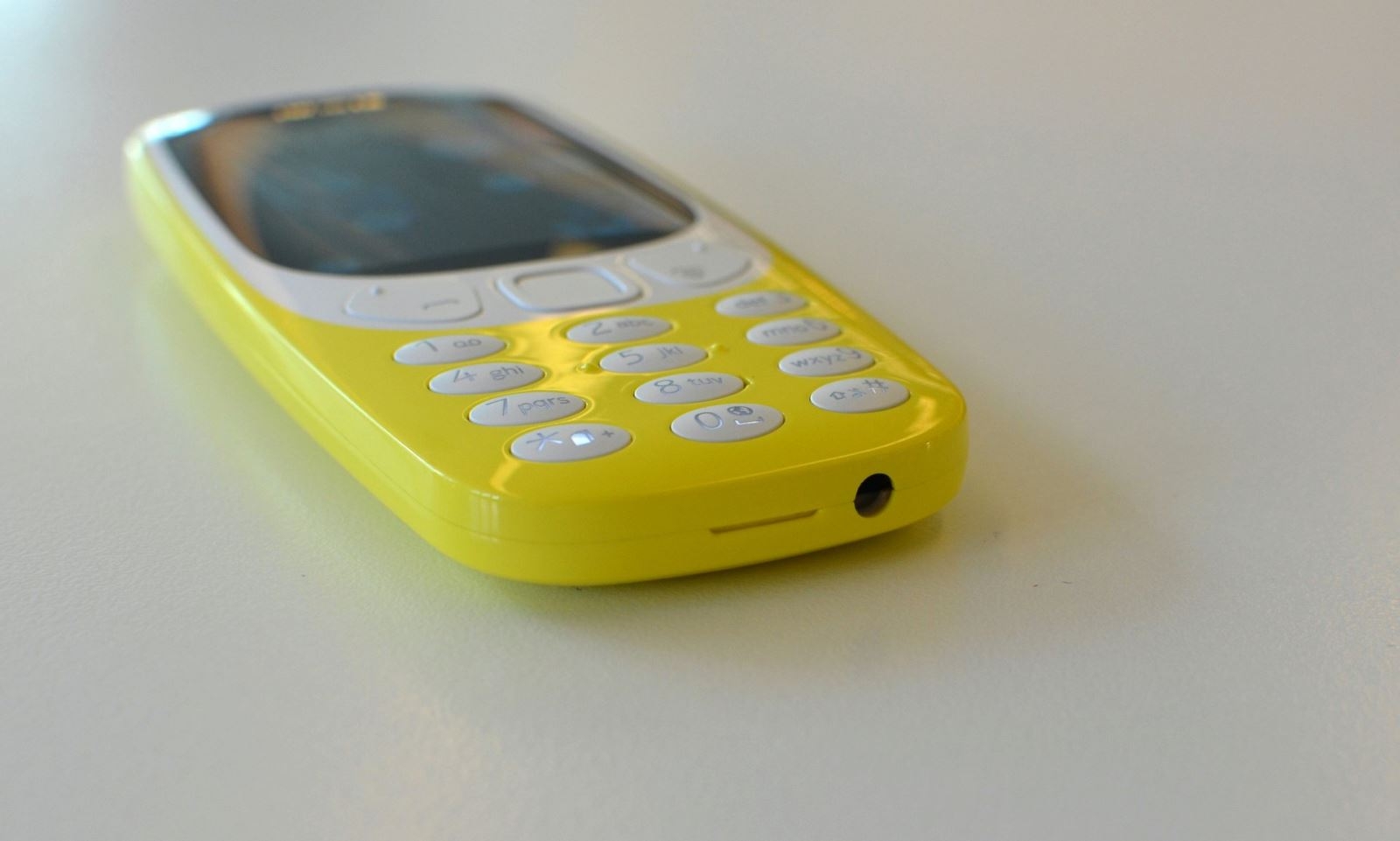 4 điều iPhone 7 còn thua xa Nokia 3310 (2017) 589