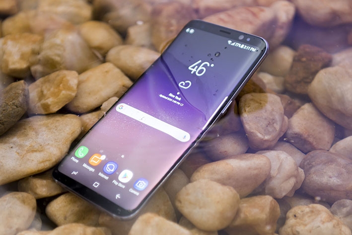Smartphone nào đẹp, nhanh và hoàn hảo nhất nửa đầu 2017? 12