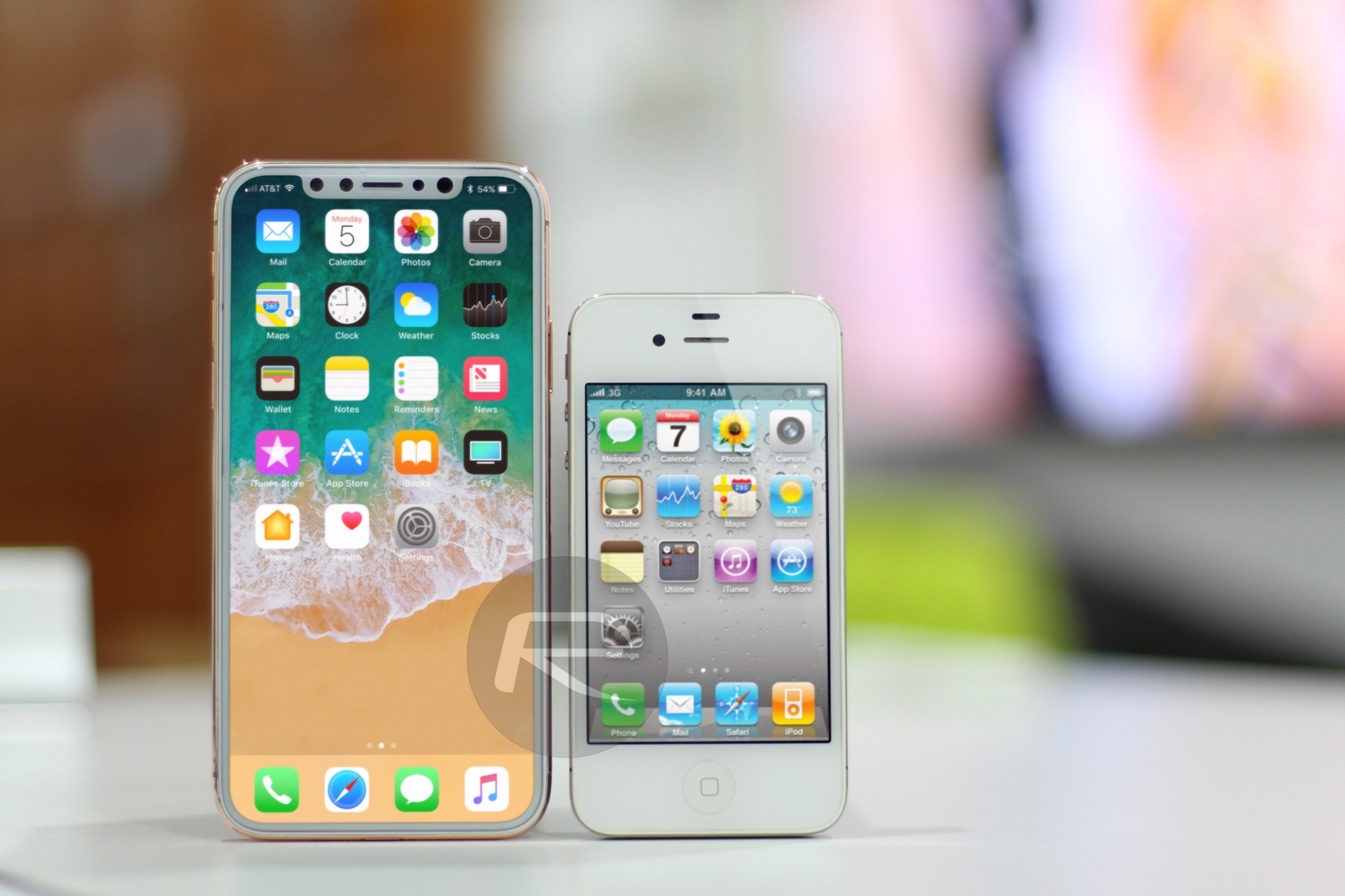 Ngắm nhìn iPhone 8 đọ dáng với tất cả các thế hệ iPhone trước 3