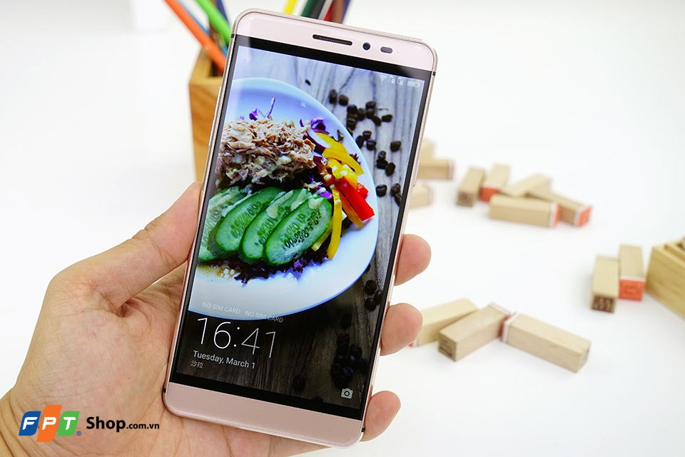 Ảnh chụp nhanh từ camera Coolpad A8-930 Ảnh chụp nhanh từ camera Coolpad A8-930
