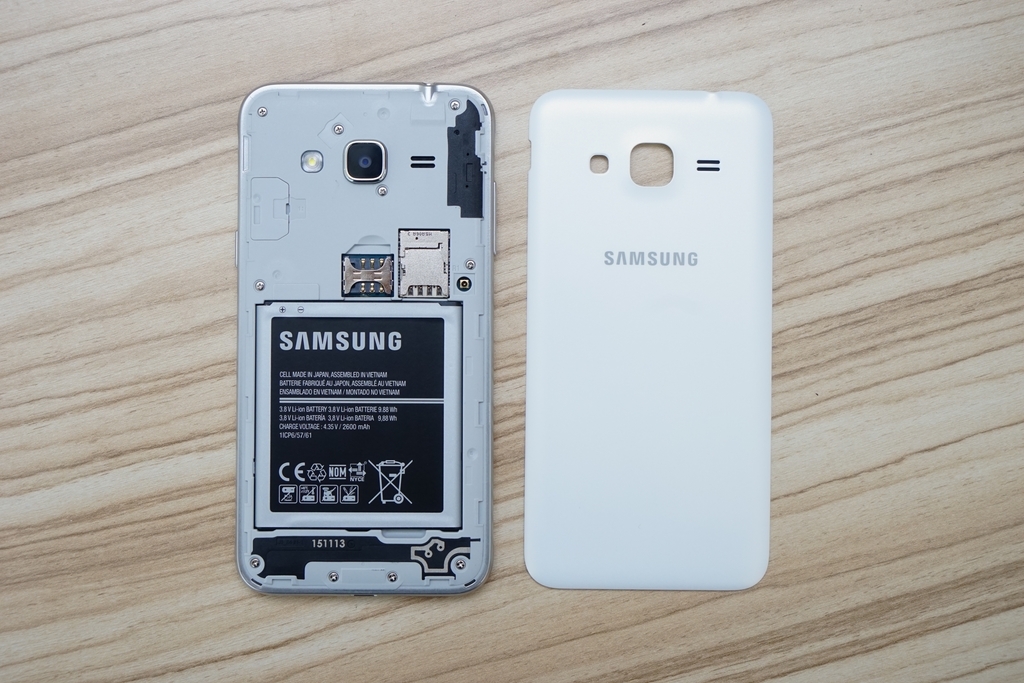 Samsung Galaxy J3 - Smartphone giá rẻ đáng mua nhất