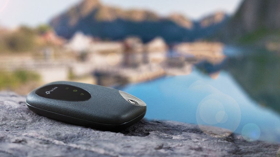 TP-LINK M7200 - Ảnh 01