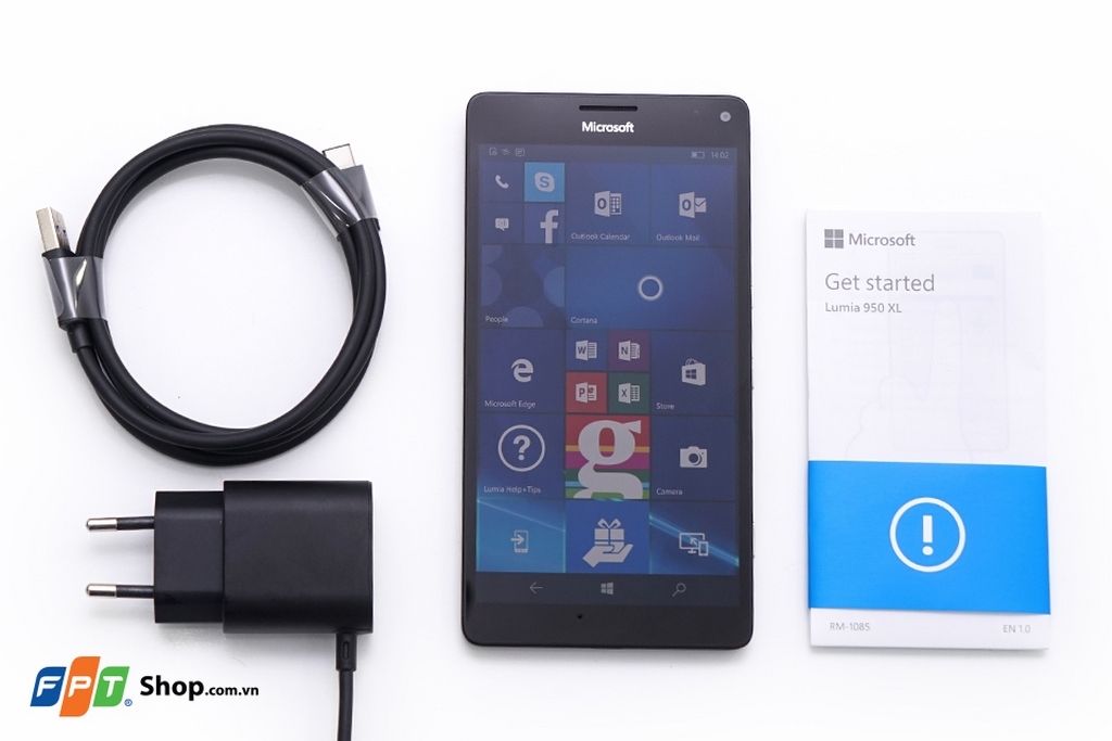 Trên tay Lumia 950XL chính hãng tại FPT Shop Trên tay Lumia 950XL chính hãng tại FPT Shop