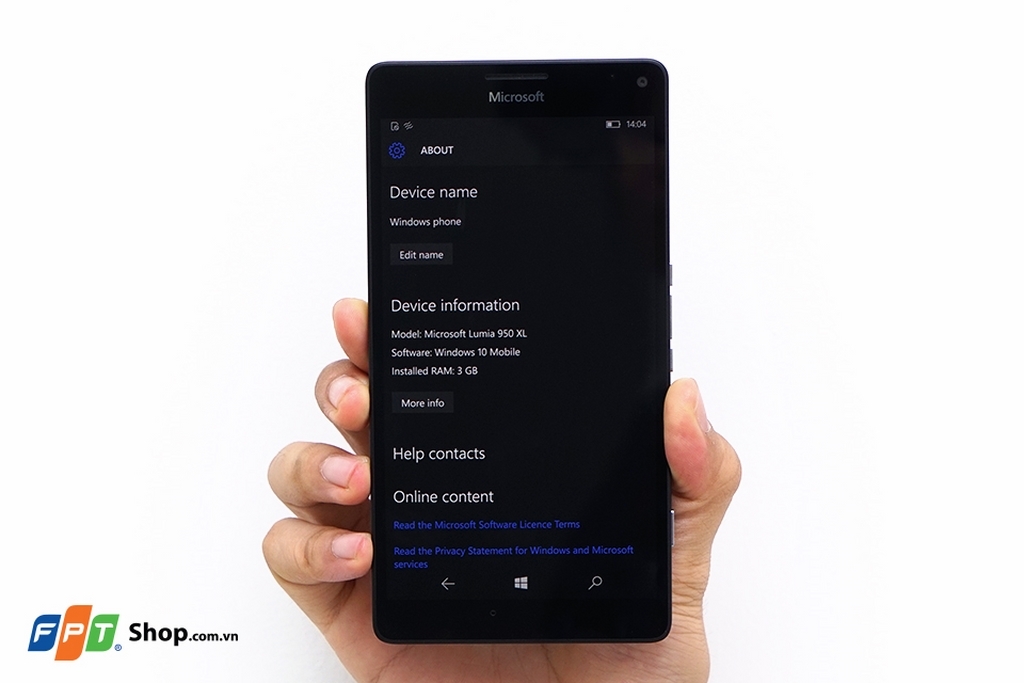 Trên tay Lumia 950XL chính hãng tại FPT Shop Trên tay Lumia 950XL chính hãng tại FPT Shop