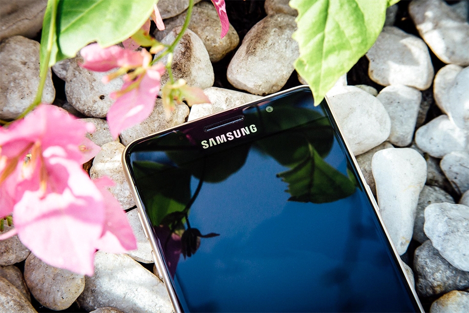 Samsung Galaxy A5 2016 đời thường đẹp mê ly