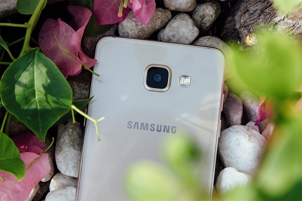 Samsung Galaxy A5 2016 đời thường đẹp mê ly
