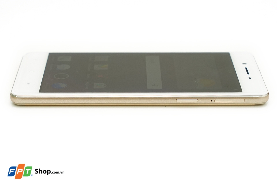 Trên tay Oppo F1 - Smartphone cho người thích sống ảo Trên tay Oppo F1 - Smartphone cho người thích sống ảo