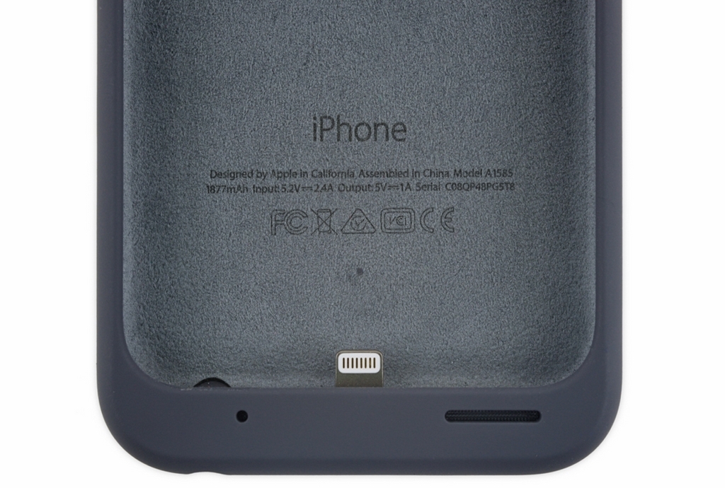 Bên trong vỏ pin mới của iPhone có gì? Bên trong vỏ pin mới của iPhone có gì?