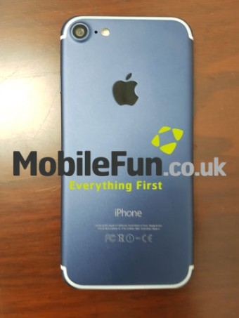 Phiên bản màu xanh của iPhone 7 & iPhone 7 Plus Phiên bản màu xanh của iPhone 7 & iPhone 7 Plus