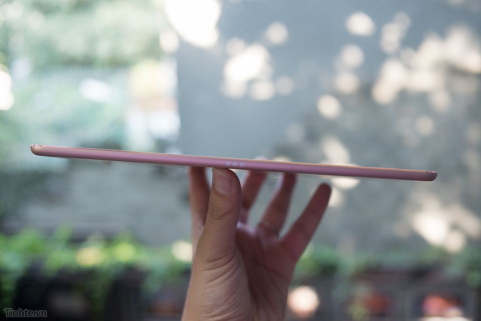 Trên tay iPad Pro 9,7 inch