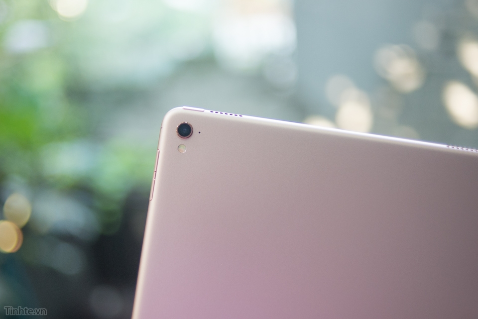 Trên tay iPad Pro 9,7 inch