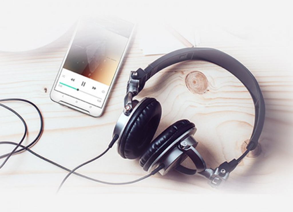 HTC One X9 ra mắt - Chip 8 nhân, giá 8 triệu HTC One X9 ra mắt - Chip 8 nhân, giá 8 triệu