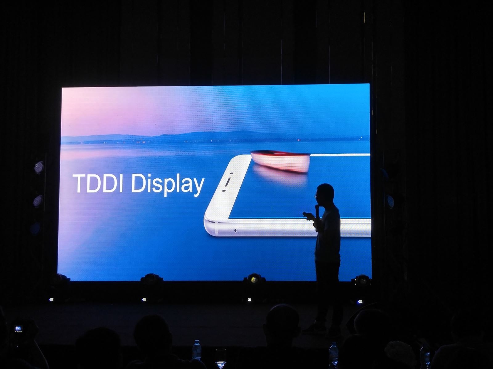 Meizu MX6 ra mắt tại Việt Nam Meizu MX6 ra mắt tại Việt Nam