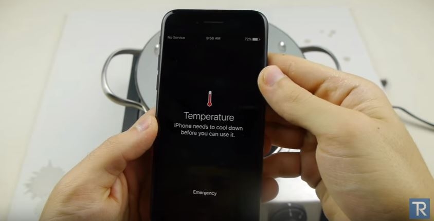 Đun sôi iPhone 7 thì sao nhỉ? Liệu có sống nổi?