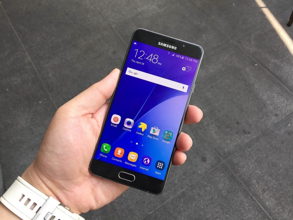 Galaxy A7 2017 tiếp tục xuất hiện kèm giá bán rẻ bất ngờ