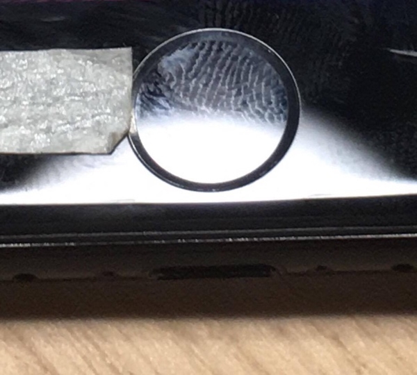 Hình ảnh iPhone 7 ở Việt Nam tiếp tục