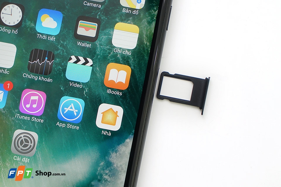 Trên tay iPhone 7 Plus Matte Plus