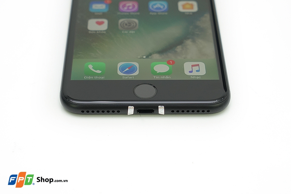 Trên tay iPhone 7 Plus Matte Plus