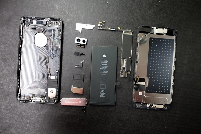 Những thành phần chính của iPhone 7 Plus