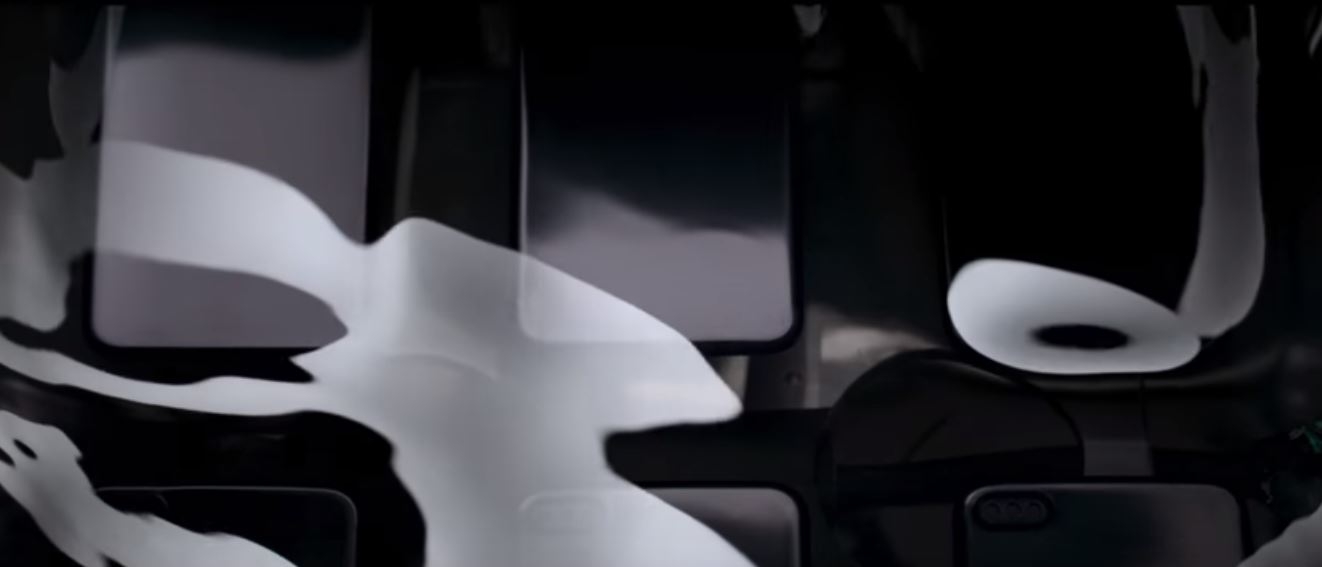 Xem các công đoạn mà Apple tạo ra siêu phẩm iPhone 7 Plus đen bóng