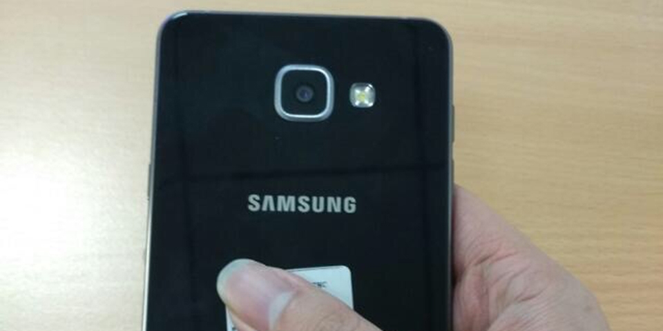 Samsung Galaxy A7 (2016)