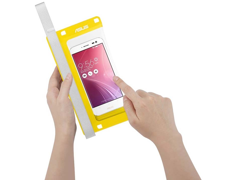 Asus ra mắt ZenPouch - Bao bảo vệ dưới nước cho mọi loại điện thoại