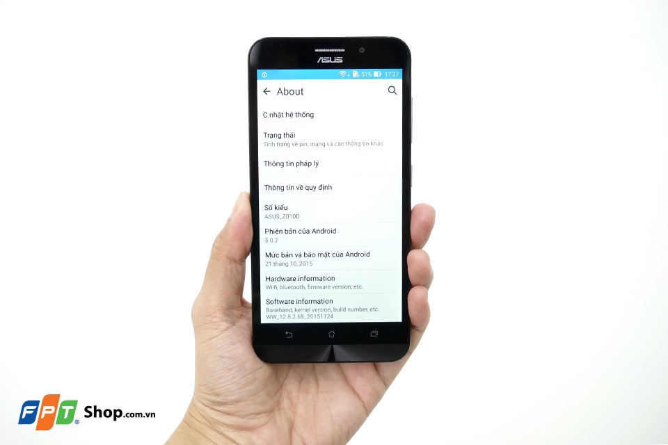 Trên tay Asus Zenfone Max: Smartphone pin siêu khủng