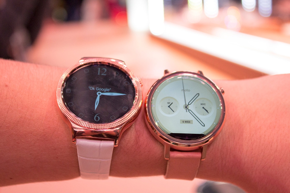 Trên tay bộ đôi smartwatch Jewel và Elegant đính đá Swarovski của Huawei Trên tay bộ đôi smartwatch Jewel và Elegant đính đá Swarovski của Huawei