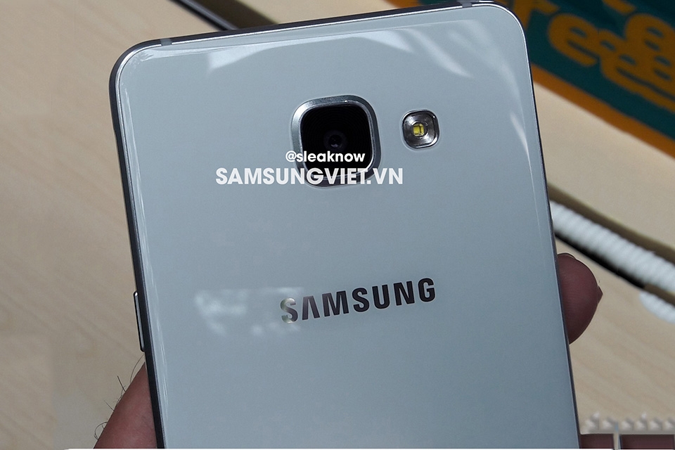 Bộ ảnh Samsung Galaxy A5 và A7 2016 màu trắng chưa từng xuất hiện