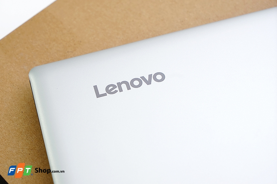 Mở hộp laptop giá rẻ Lenovo Ideapad 100s