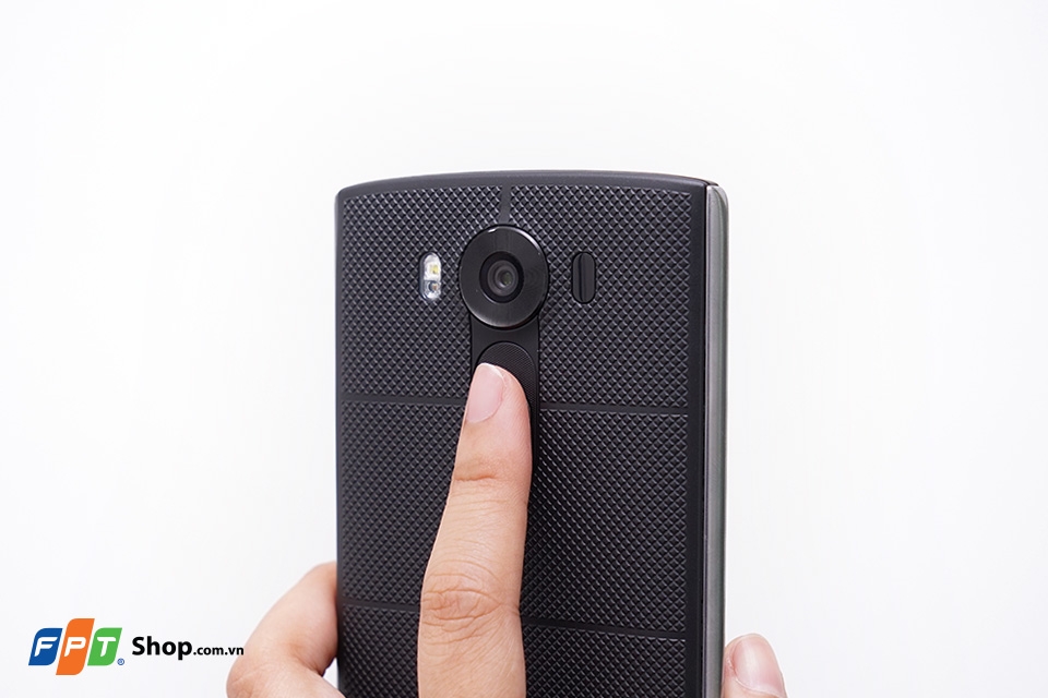 LG V10