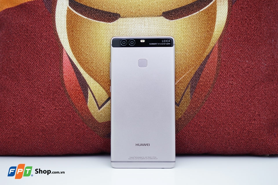 Mở hộp Huawei P9 đầu tiên tại Việt Nam